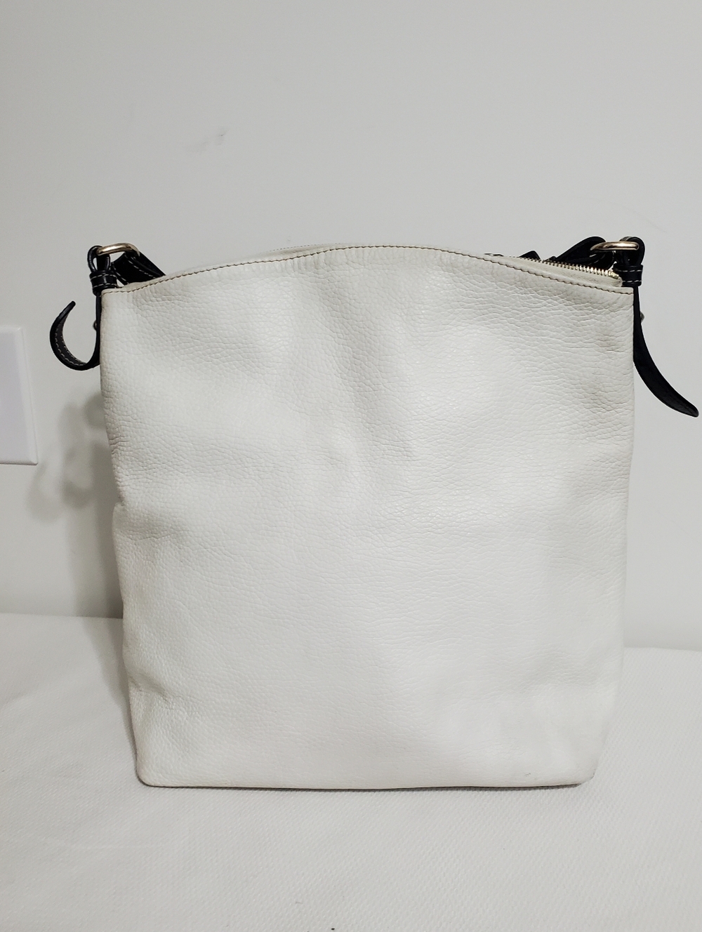 Dooney & Bourke Dillen Large Pocket Sac Hobo Shoulder Bag White Pebble Leather - Picture 5 of 16